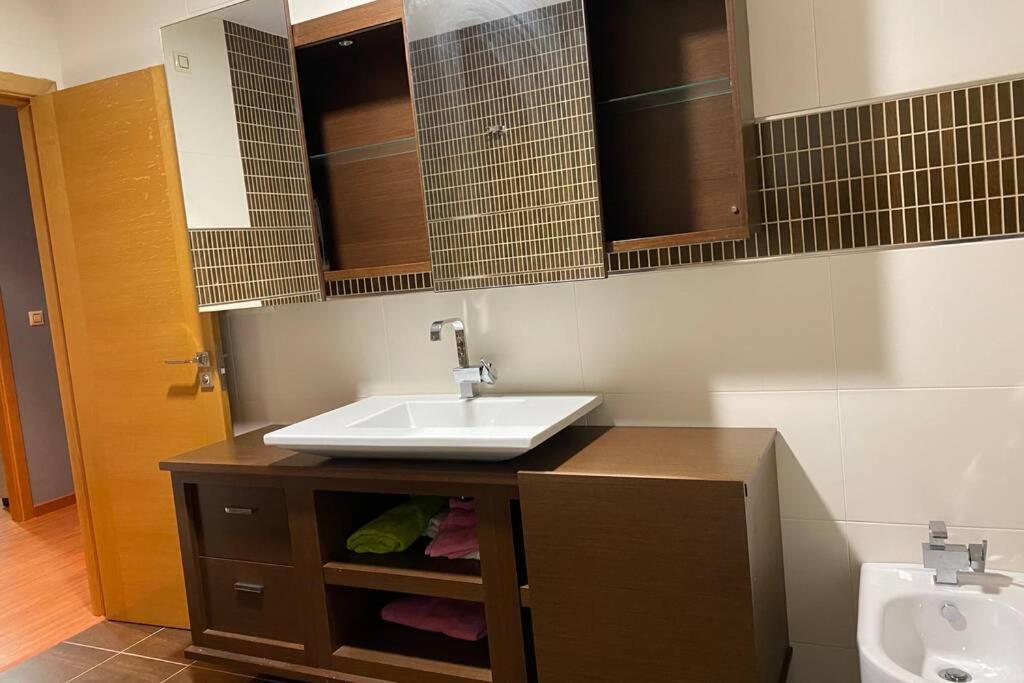 Apartamento De 4 Dormitorios En Camarinas Bagian luar foto