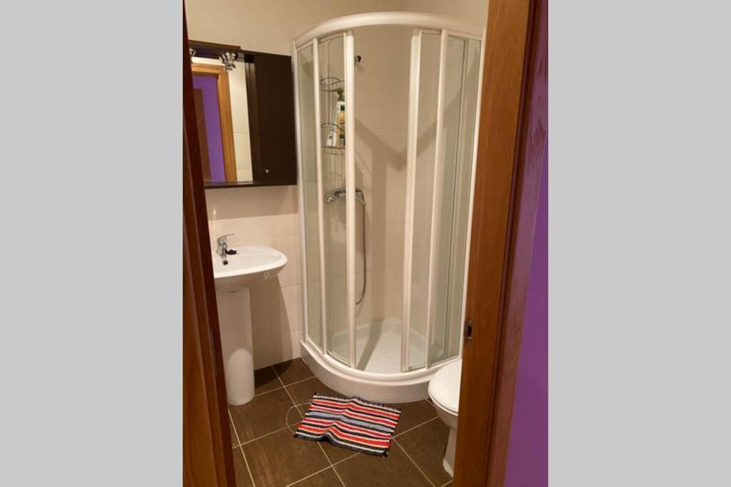 Apartamento De 4 Dormitorios En Camarinas Bagian luar foto